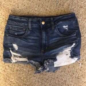 American Eagle size 6 Hi-Rise Shortie